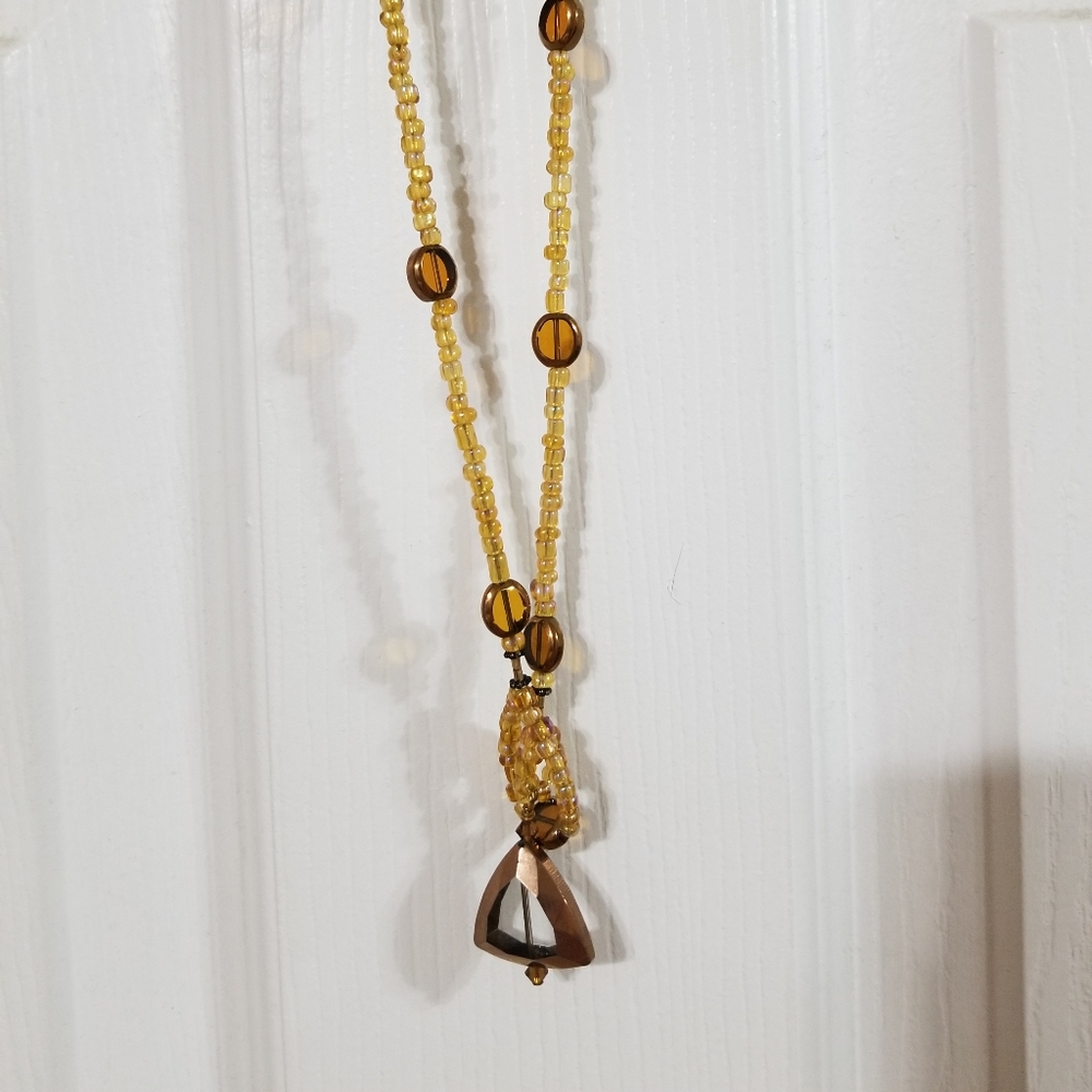 Beaded necklace